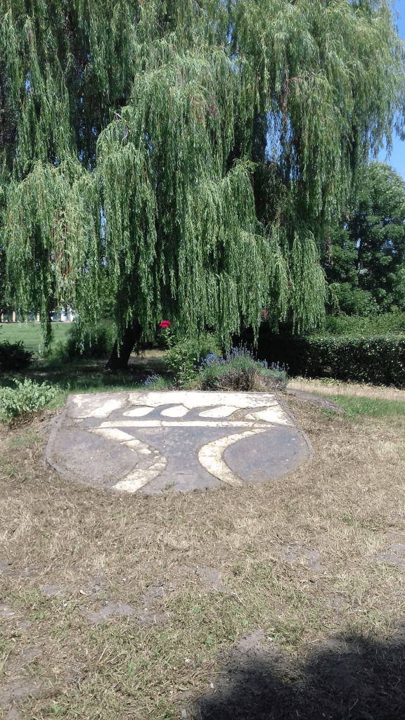 „Ismerj meg…, adj esélyt”